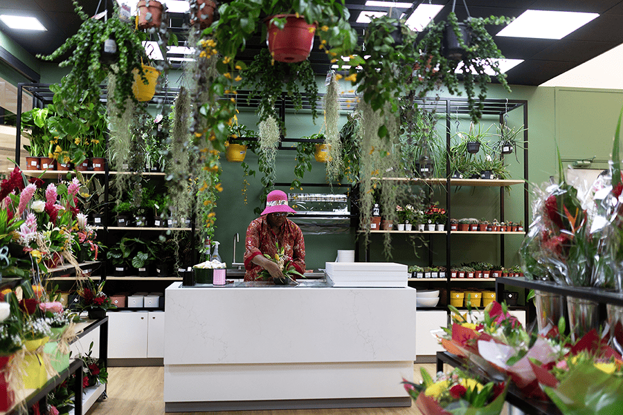 comptoir-confection-agencement-magasin-de-fleurs-efi-concept