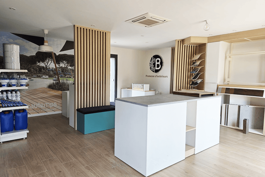 comptoir-presentation-showroom-exterieur-efi-concept