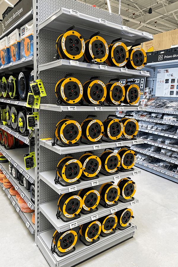 tete-gondole-agencement-magasin-electricite-efi-concept
