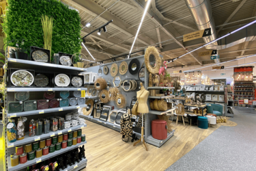 accessoire-tete-de-gondole-agencement-magasin-decoration-efi-concept