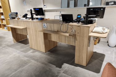 accueil-agencement-magasin-art-de-la-table-efi-concept