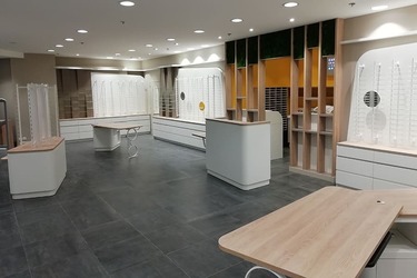 agencement-boutique-optique-efi-concept