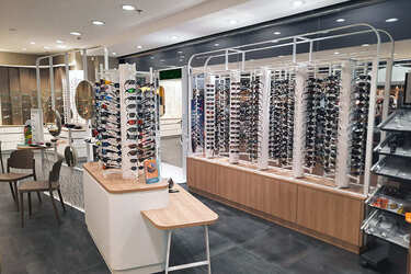 agencement-magasin-optique-lunette-efi-concept