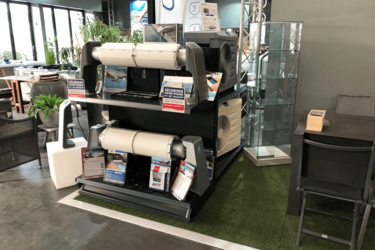agencement-magasin-piscine-gondole-efi-concept