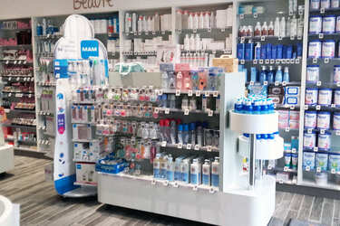 agencement-pharmacie-sobre-efi-concept