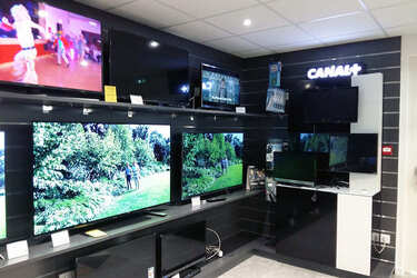 espace-television-agencement-magasin-electromenager-efi-concept