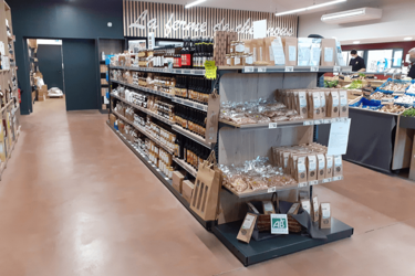 gondole-agencement-de-magasin-bio-efi-concept