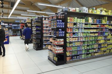 gondole-agencement-magasin-alimentaire-efi-concept