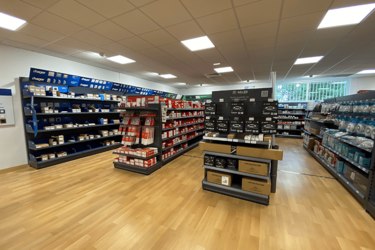 gondoles-agencement-magasin-electricite-efi-concept