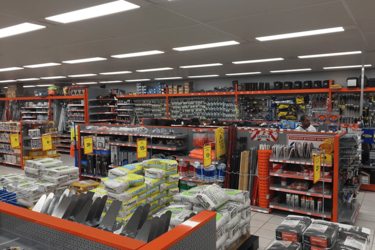 libre-service-agencement-magasin-negoce-de-materiaux-efi-concept