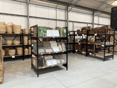 meuble-panier-agencement-magasin-de-fleurs-efi-concept