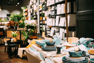 mise-en-ambiance-magasin-art-de-la-table-efi-concept