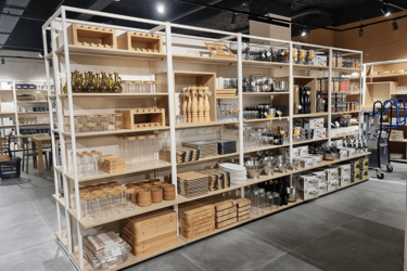 presentoir-vaisselle-magasin-art-de-la-table-efi-concept