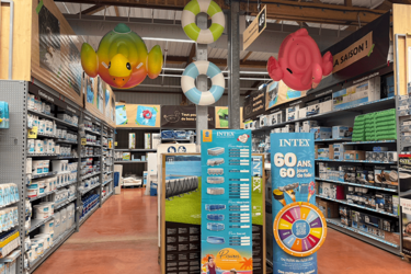 rayon-piscine-agencement-de-magasin-discount-efi-concept