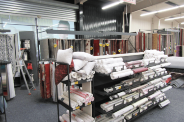 support-tapisserie-agencement-magasin-decoration-efi-concept